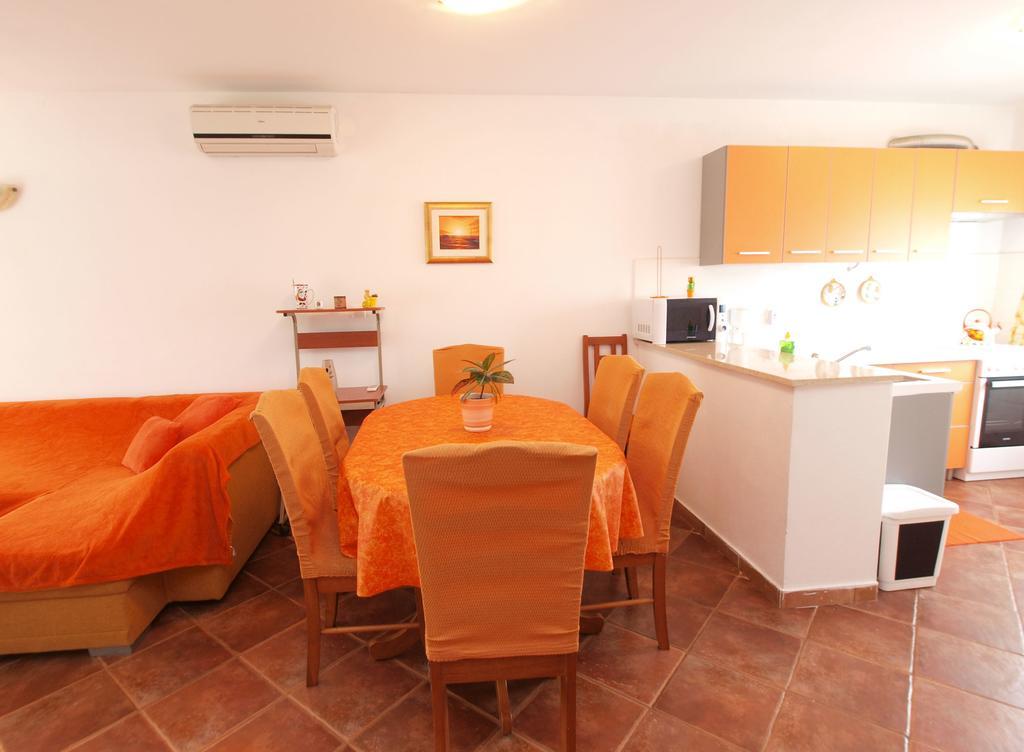 Apartment With 4 Bedrooms 446 Fazana Luaran gambar